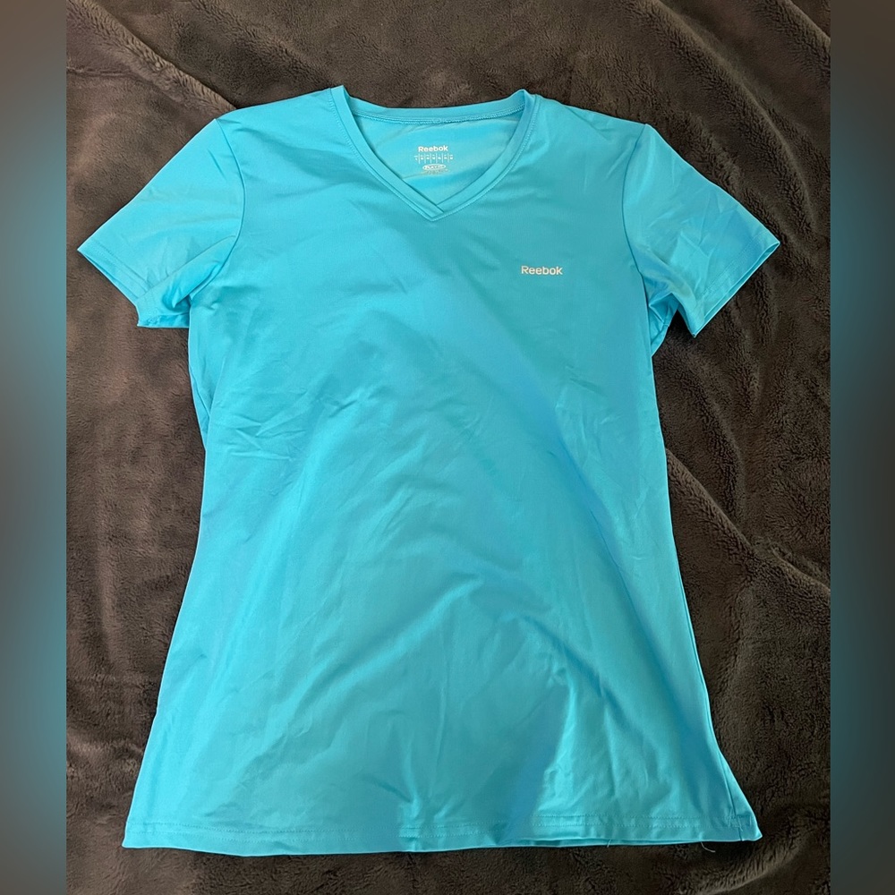 Reebok turquoise workout top